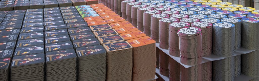 bierviltjes in grote aantallen.